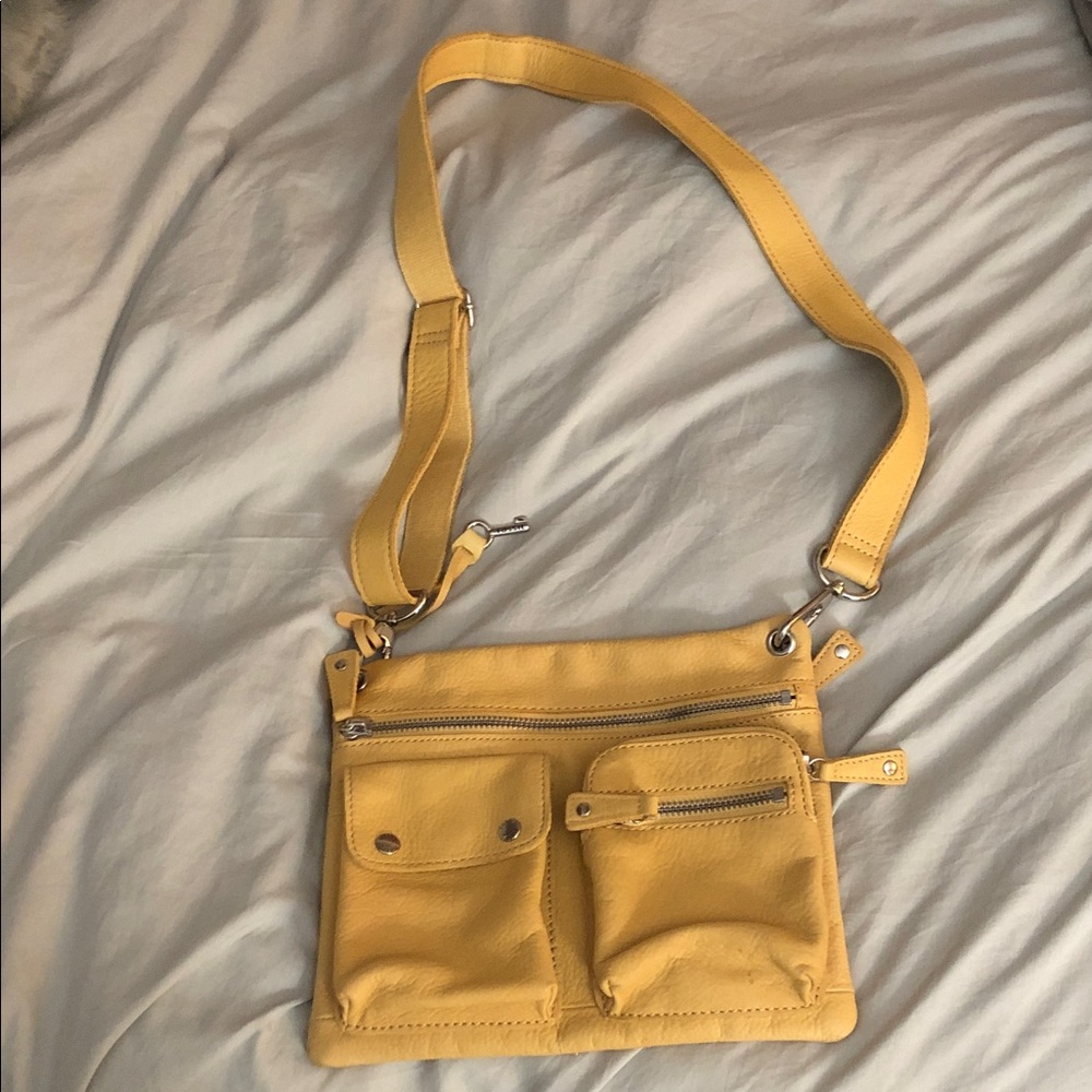 Fossil Yellow Crossbody Bag with Multiple Pockets